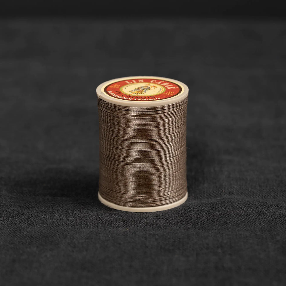 Fil Au Chinois #332 - 518 Mole (0.77mm) Waxed Linen Thread "Lin Cable" Made in France